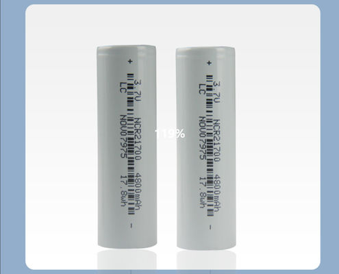 品質  21*70mm Rechargeable Flashlight Battery 21700 3.7 V Li Ion Battery 4800mah 工場