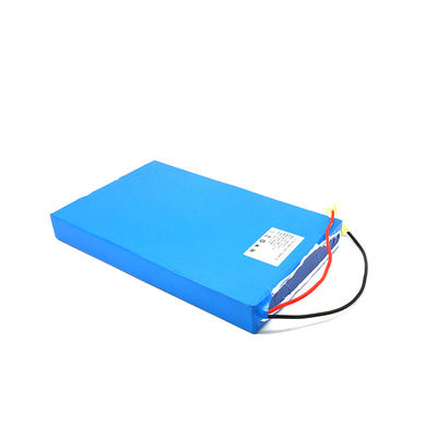 32700 4S8P 12.8V 30Ah Lifepo4のリチウム電池のパックの優秀なカレンダーの生命